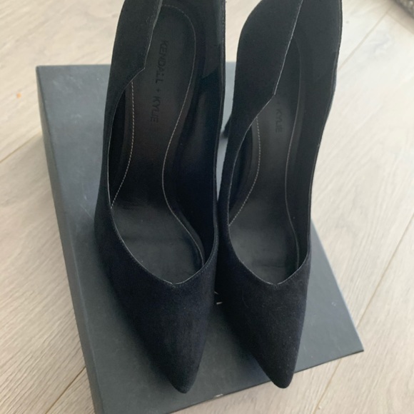 Kendall+Kylie Black Suede KKAbi shoes heels - Picture 5 of 9